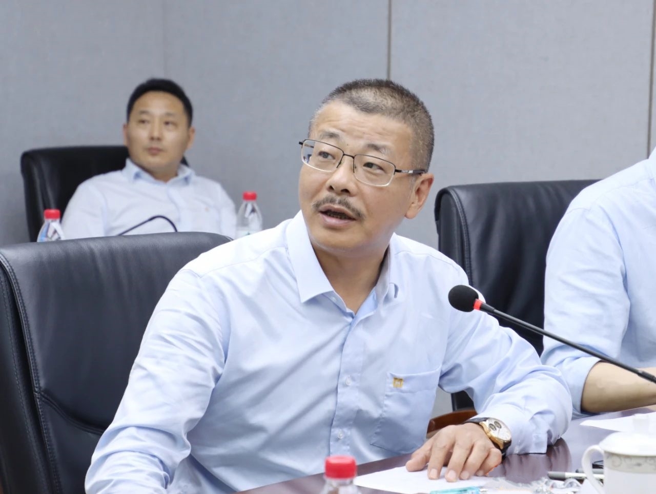 1705375859975089.jpg pp电子模拟器进建贯彻海南省委八届四次全会心灵 推动高质量发展2_副本_副本.jpg