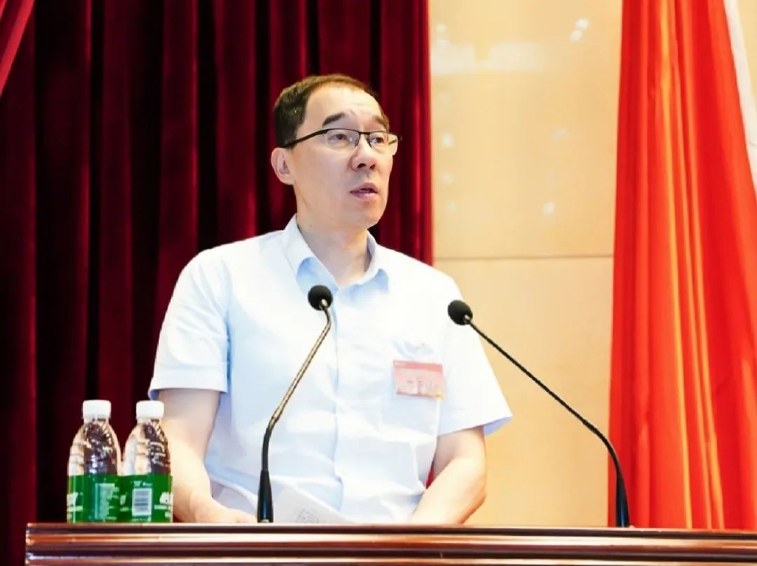 pp电子模拟器召开第四届职工代表大会第一次会议5.jpg