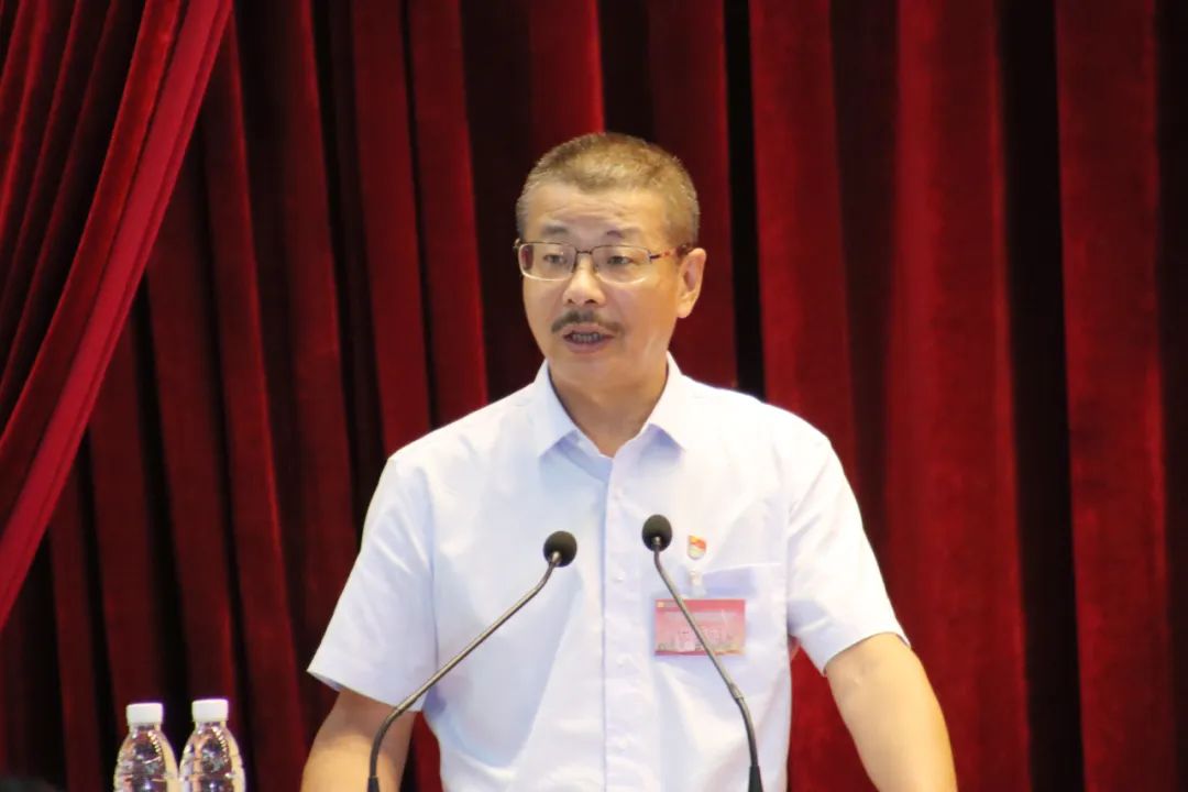 pp电子模拟器召开第四届职工代表大会第一次会议8.jpg
