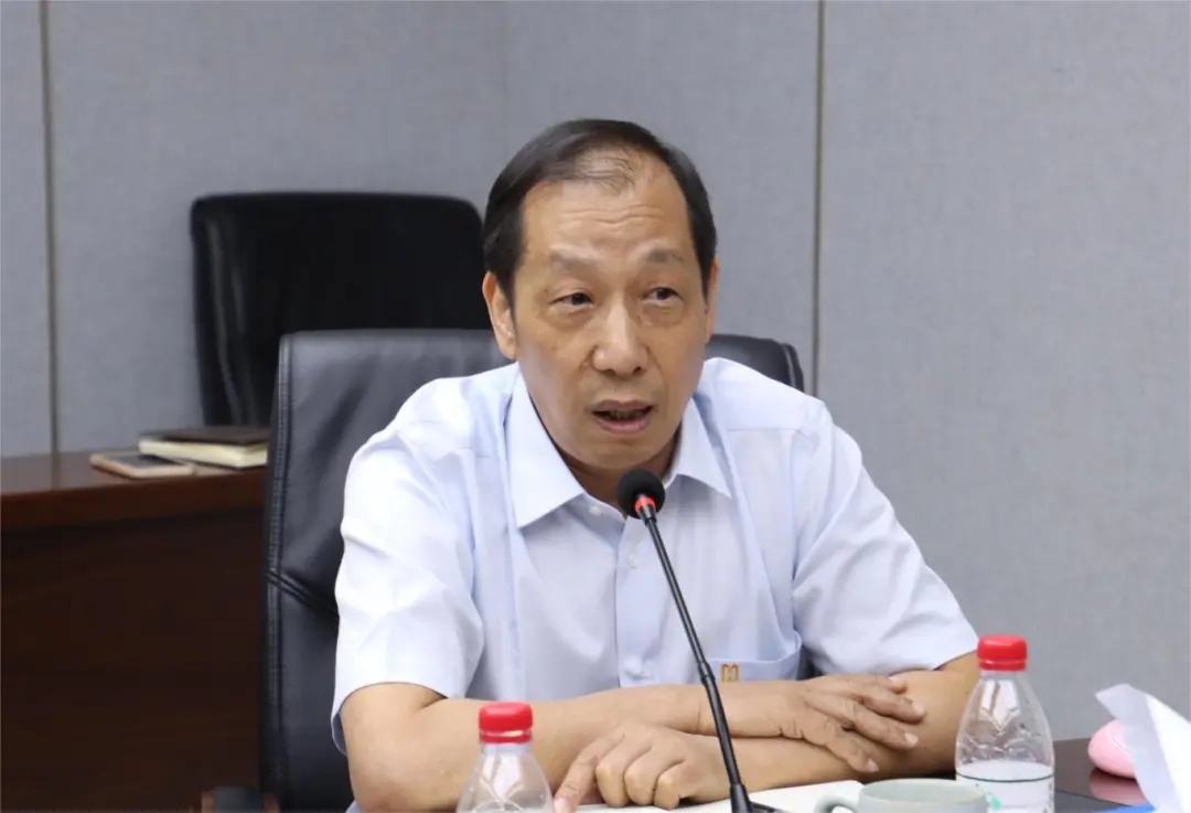 1716968174129701.jpg pp电子模拟器召开“安全出产月”带头大会2.webp_副本.jpg