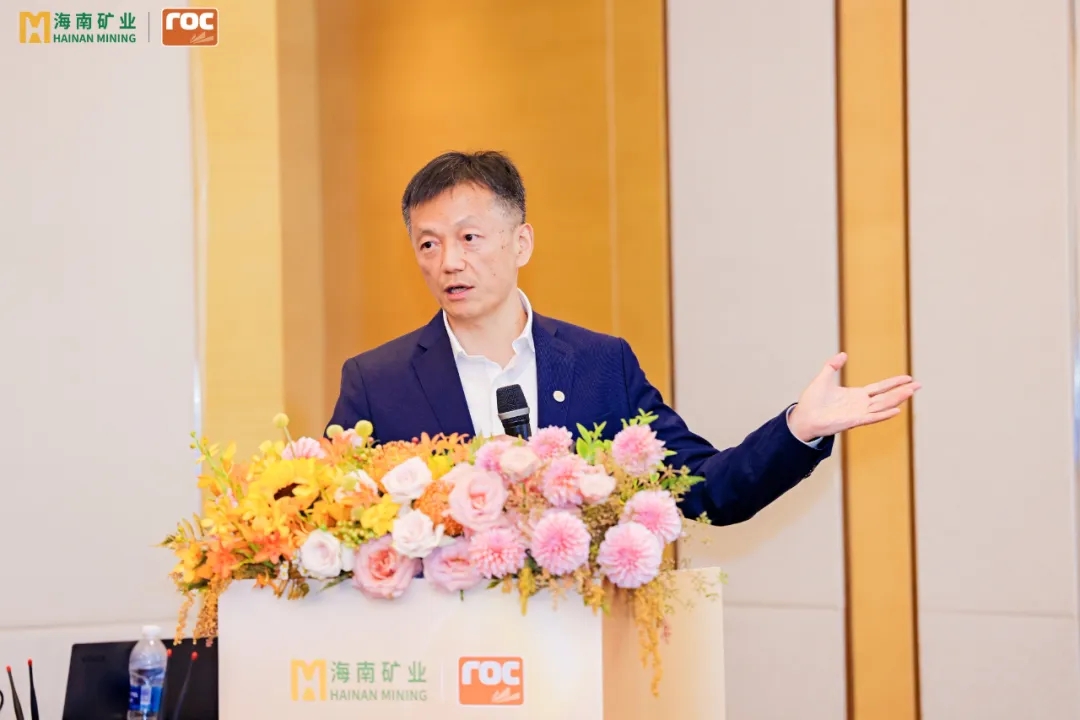 1720169652599232.jpg pp电子模拟器进行油气业务专题投资者互换活动3.jpg