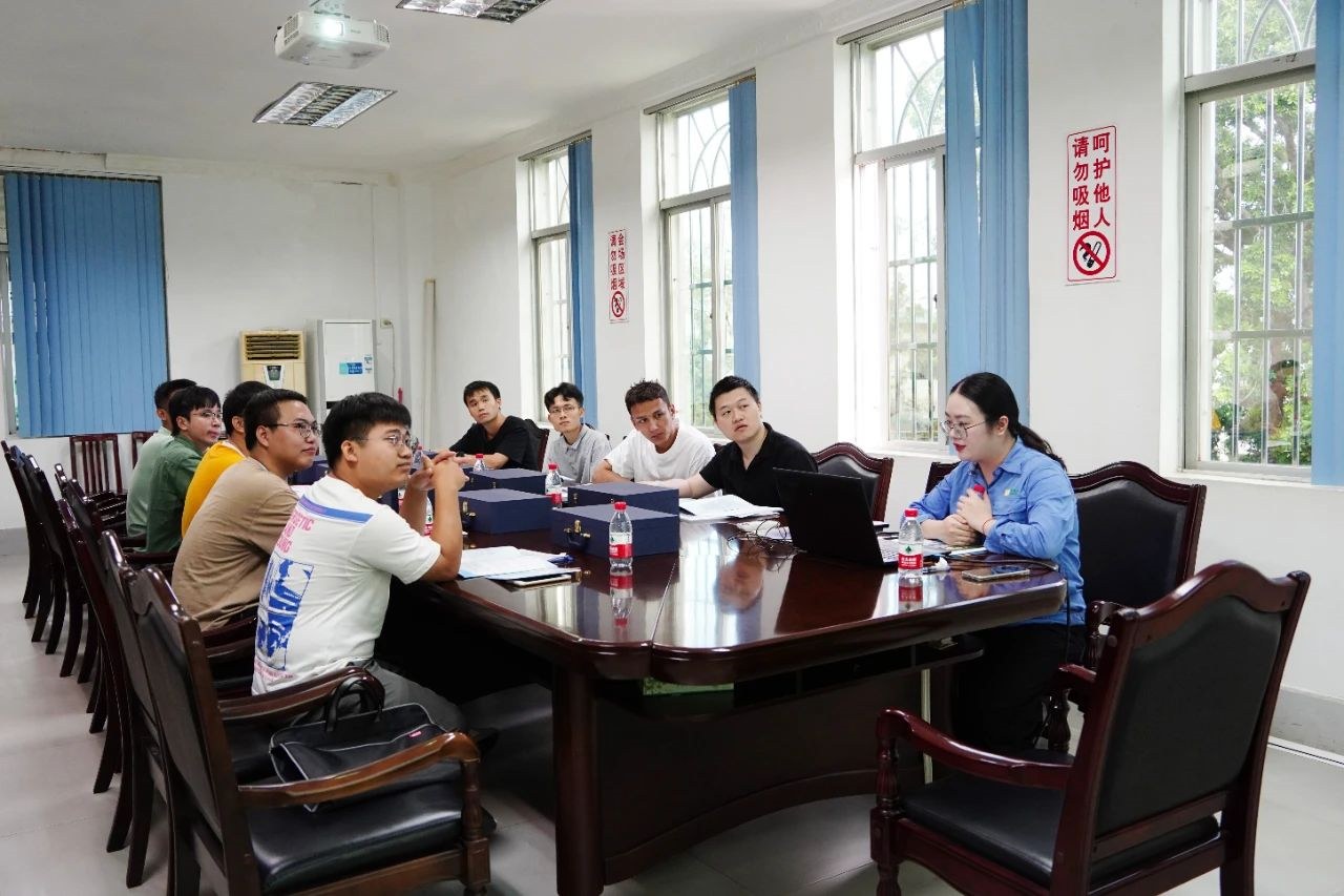 1721352767658938.jpg 9名青年员工入职pp电子模拟器石碌铁矿分公司7.jpg
