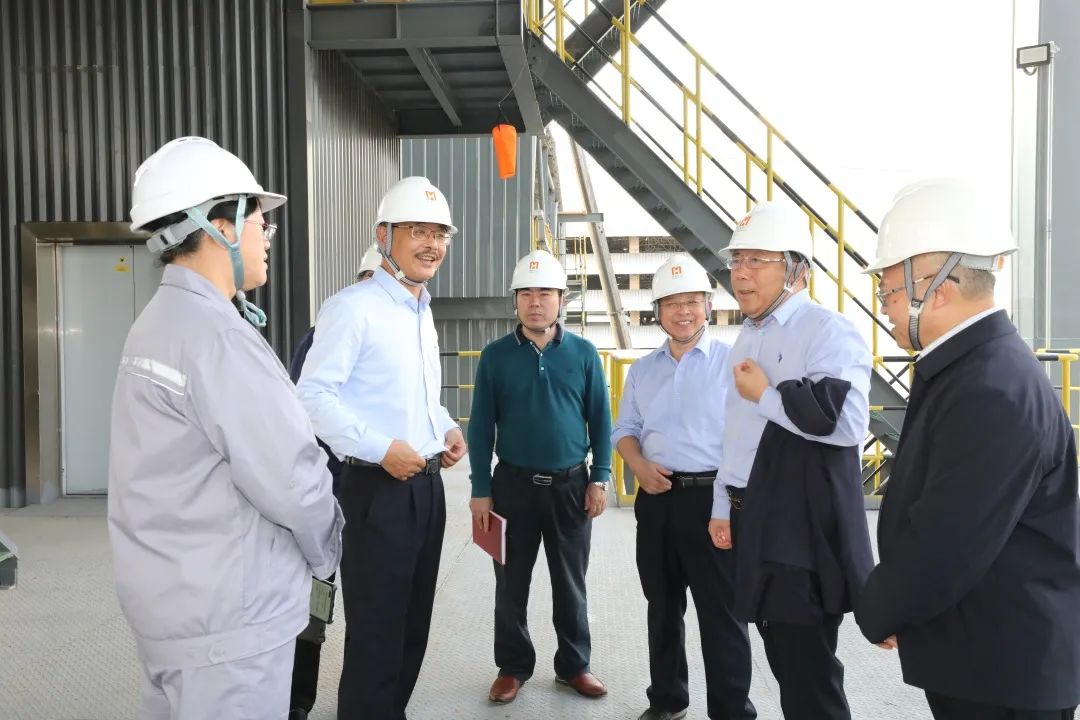 海南省政协副主席李国梁一行到pp电子模拟器调研