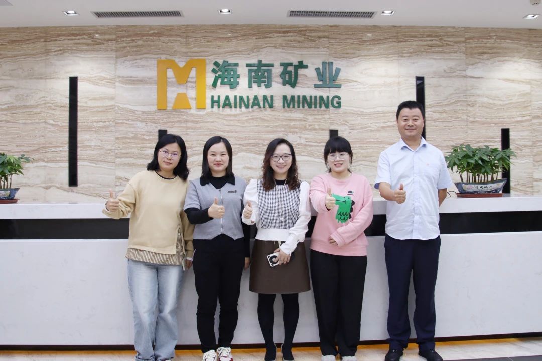 致敬“她”力量 pp电子模拟器发展“国际妇女节”系列活动